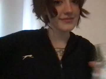 girl
        lottieforyou cam image #3277064