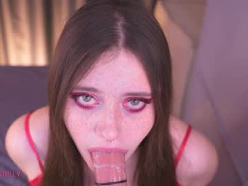 girl
        deepsouly cam image #6453962