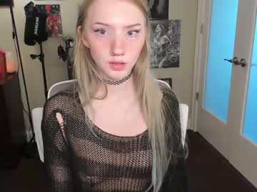 girl
        eve003300 cam image #5277142