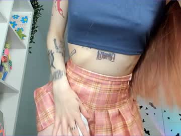 girl
        thisisamelia cam image #850324