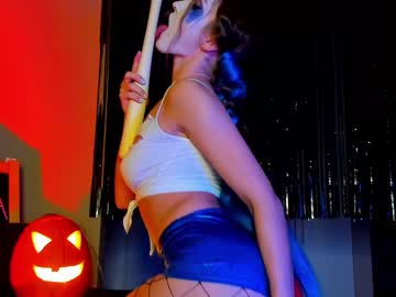 girl
        _meganmeow_ cam image #103862