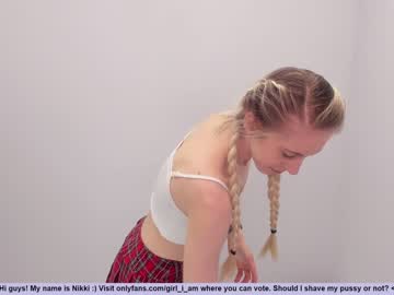 girl
        girl_i_am cam image #944214