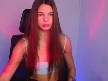 girl
        stasy_milk cam image #5366550