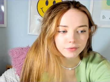 girl
        thisisamelia cam image #3794706