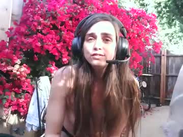 girl
        theprettyparaplegic cam image #1930632