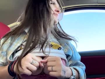 girl
        lissa__1 cam image #6668861
