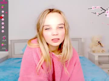 girl
        gorgeous_bunny cam image #215806