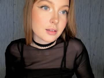 girl
        charlotteewalker cam image #3334183