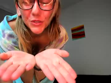 girl
        jasminedaze888 cam image #2477424
