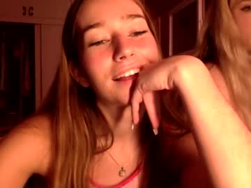 girl
        avababexoxoxo cam image #1085124