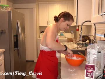 girl
        fiery_redhead cam image #3064969