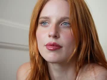 girl
        ellaa91 cam image #4641883
