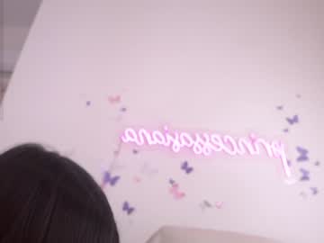 girl
        princessasiana cam image #2595952