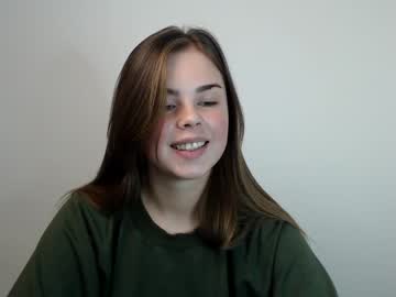girl
        omelia_cute cam image #2897294