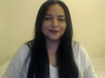 girl
        iamplutonianlust cam image #375030