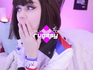 girl
        runesy cam image #2377421