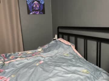 couple
        babyytonight cam image #1711861