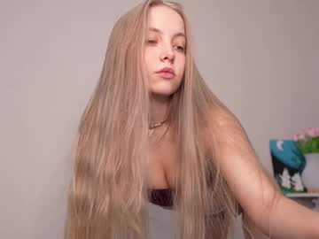 girl
        appr0ved cam image #6854484