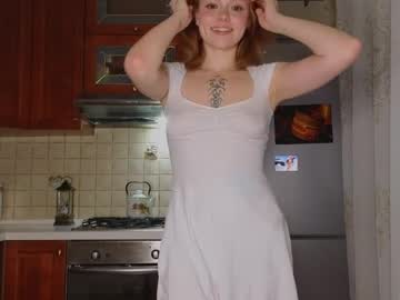 girl
        artemisa_meows cam image #5873649