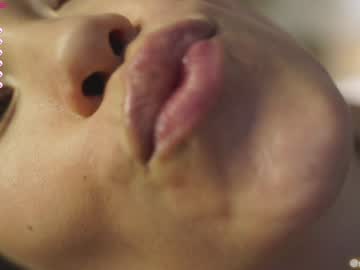girl
        sweet_moan cam image #6790530