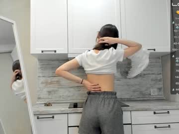girl
        janicemasons cam image #895316
