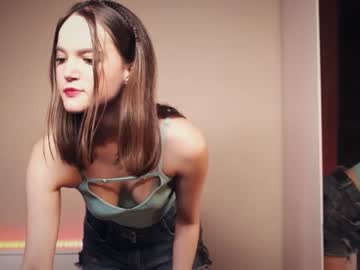girl
        miss_sweetdream cam image #206868