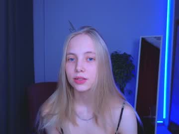 girl
        appr0ved cam image #726317