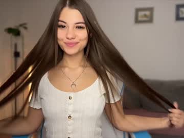 girl
        paaulina cam image #3012513