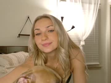 girl
        iamcharlotte1 cam image #5982679