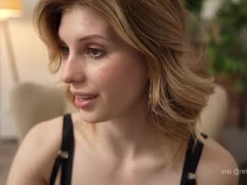 girl
        refined_style cam image #6668821