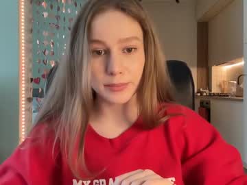 girl
        whoisalisa cam image #6724639