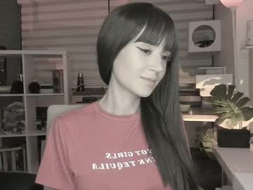 girl Nude Cam Girls Playing Games with lonelly_lolly98