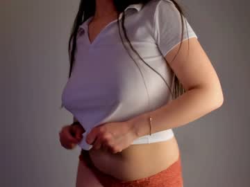 girl
        joseayers cam image #1305814