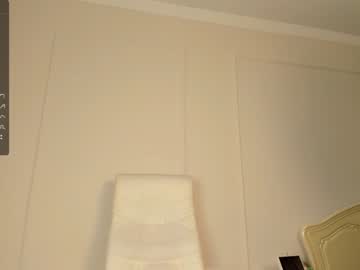 girl
        nao_mi_ cam image #2441628