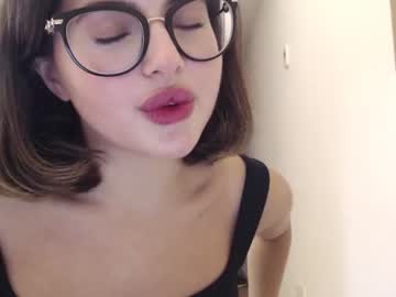girl
        playnofuckinggames cam image #204435