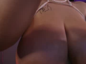 girl
        kairafantasy cam image #6750383