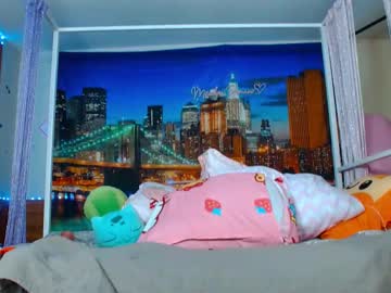 girl
        siclianprincess cam image #6175796