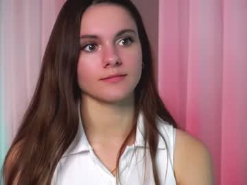 girl
        lorettadunnell cam image #5469091