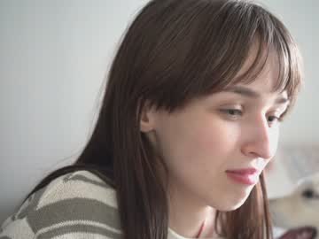 girl
        diruriru cam image #4110525