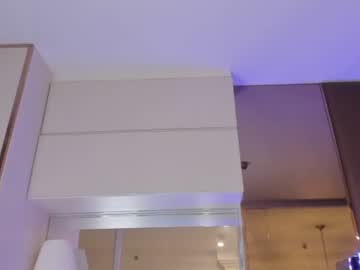 girl
        lil_mayaa cam image #1774709