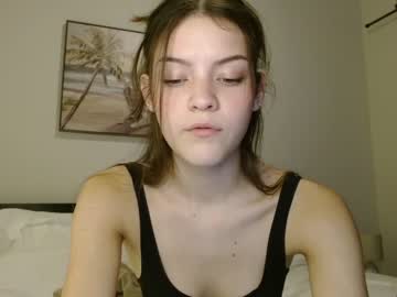girl
        miafosterx cam image #3209718