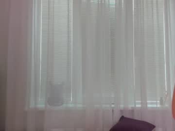 girl
        angelina_new cam image #934033