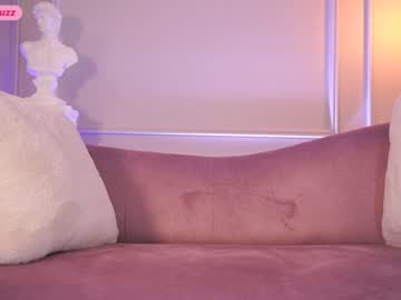 girl
        mariannacruzz cam image #3487120