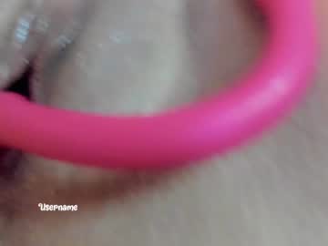 girl
        oh_pichuu cam image #4124290