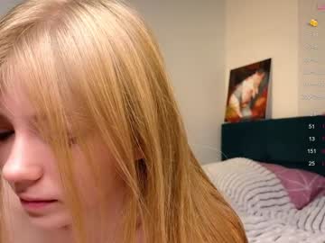 girl
        lovely_shyy cam image #5586631