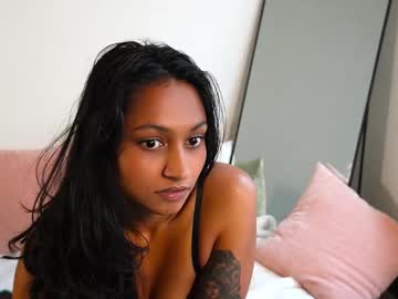 girl
        xzaramx cam image #6742506