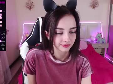 girl
        queen_kitty1818 cam image #403347
