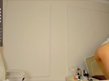 girl
        nao_mi_ cam image #2232553