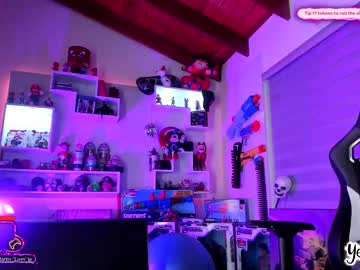 girl
        yesikasaenz cam image #1013800