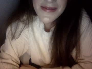 girl
        xprsv cam image #1234335